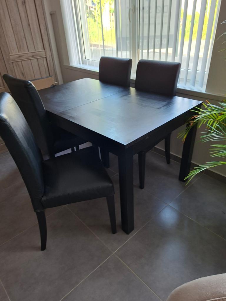 Table de cuisine robuste - 140 cm, IKEA, Autres types, Enlèvement, Noir