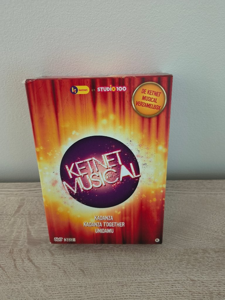 Dvd box Ketnet Musicals, Cd's en Dvd's, Ophalen of Verzenden, Zo goed als nieuw