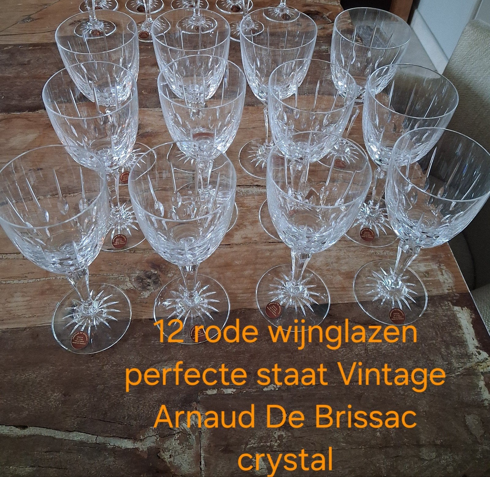 grands verres à vin en cristal, Enlèvement