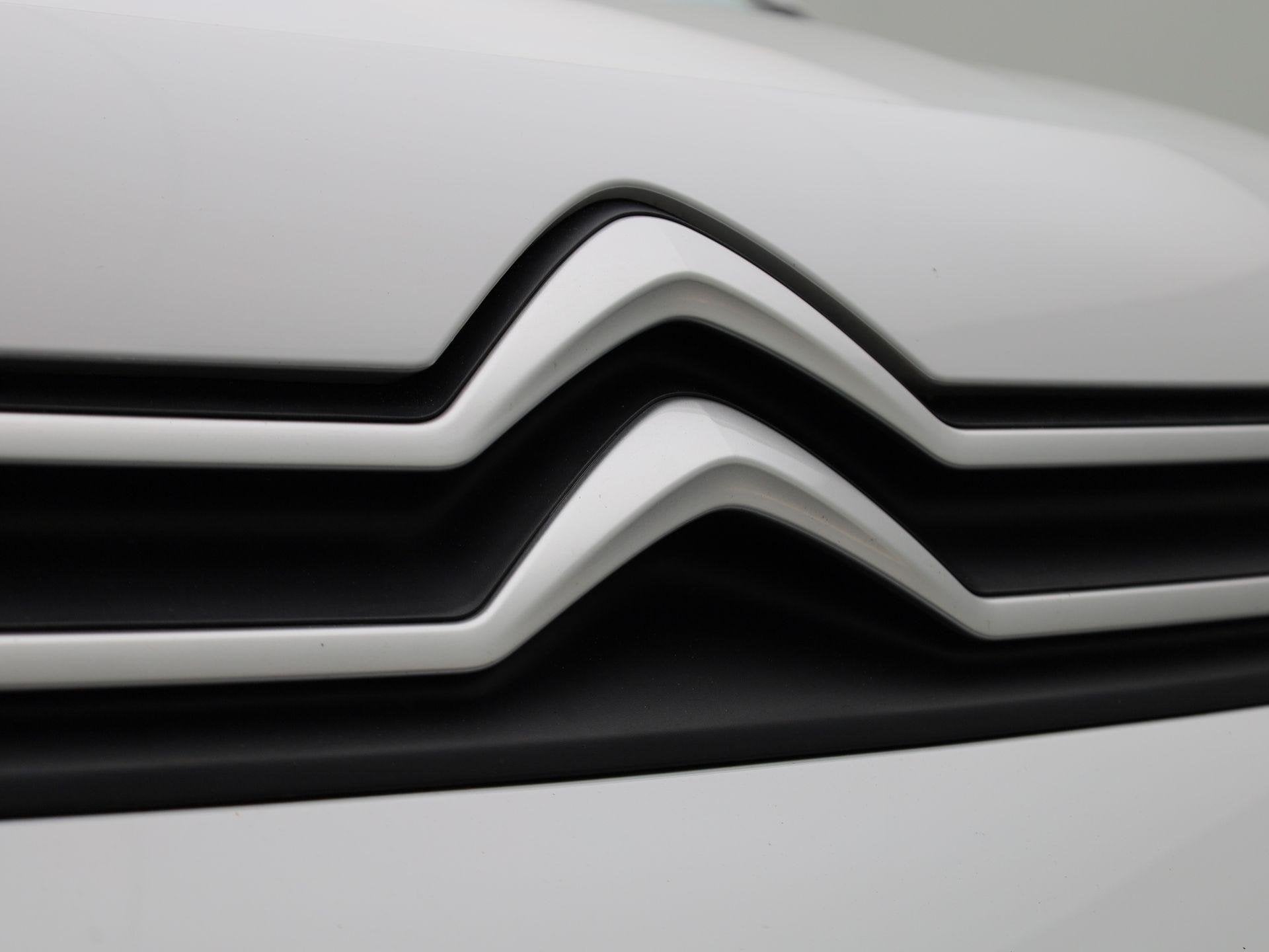 Citroën Berlingo M 1.5 BlueHDi 100 S&S BVM6 PLUS, Autos, Citroën, 75 kW, Achat, 4 portes, Entreprise