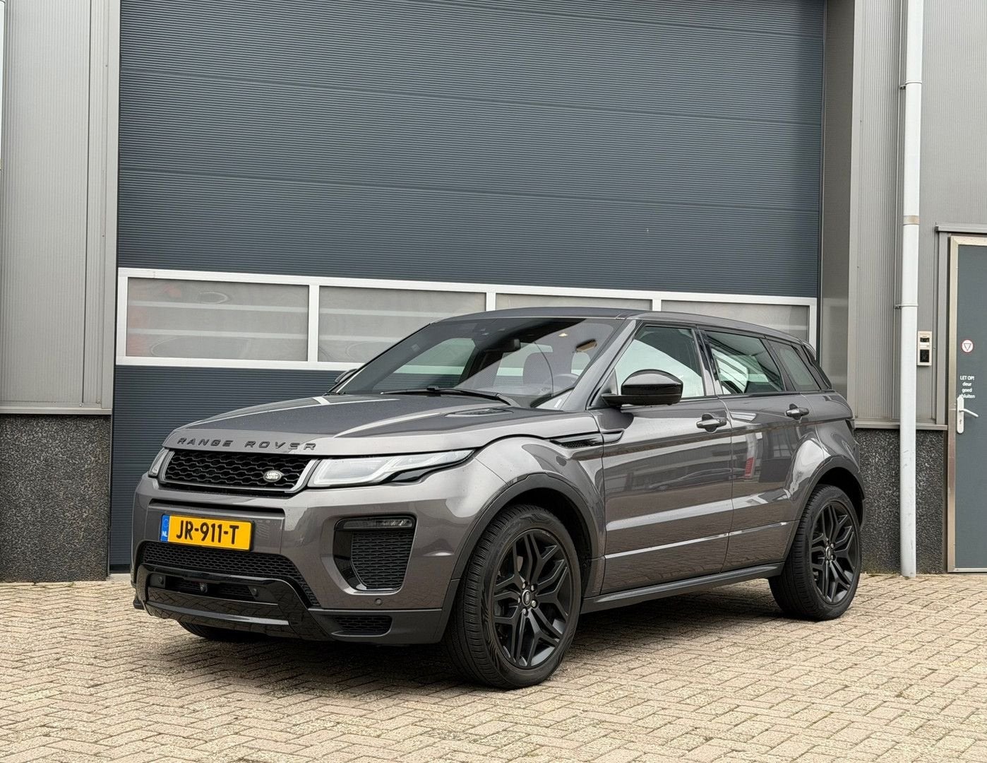 Land Rover Range Rover Evoque 2.0 TD4 HSE Dynamic bj.2016 36, Autos, Land Rover, Argent ou Gris, Achat, Carnet d'entretien, Noir