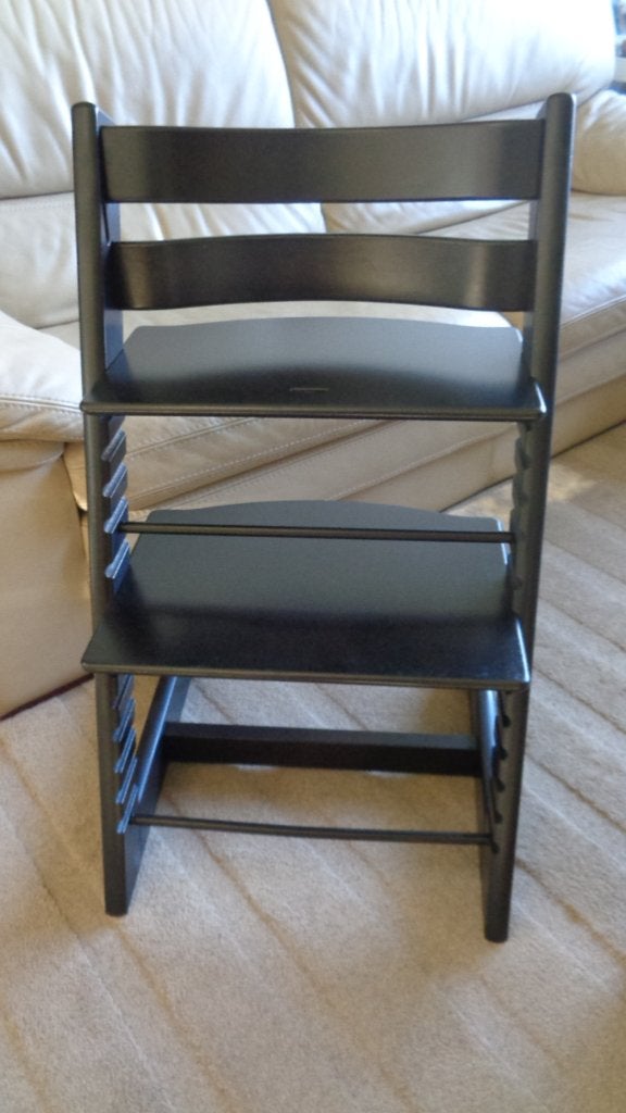 Zwarte tripp trapp stoel van stokke, Enlèvement, Comme neuf, Chaise évolutive, Coulissant