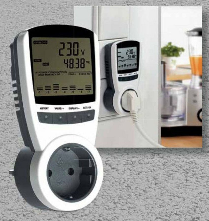 COMPTEUR CONSOMMATION numérique: volt ampère watt kWh, prise, Bricolage & Construction, Instruments de mesure, Enlèvement ou Envoi