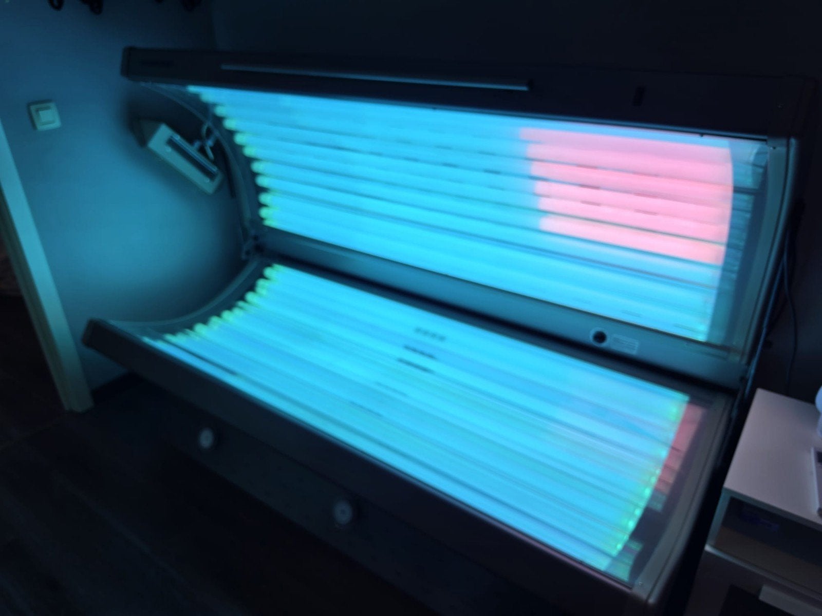 Zonnebank, Elektronische apparatuur, Zonnebanken en Gezichtsbruiners, Ophalen
