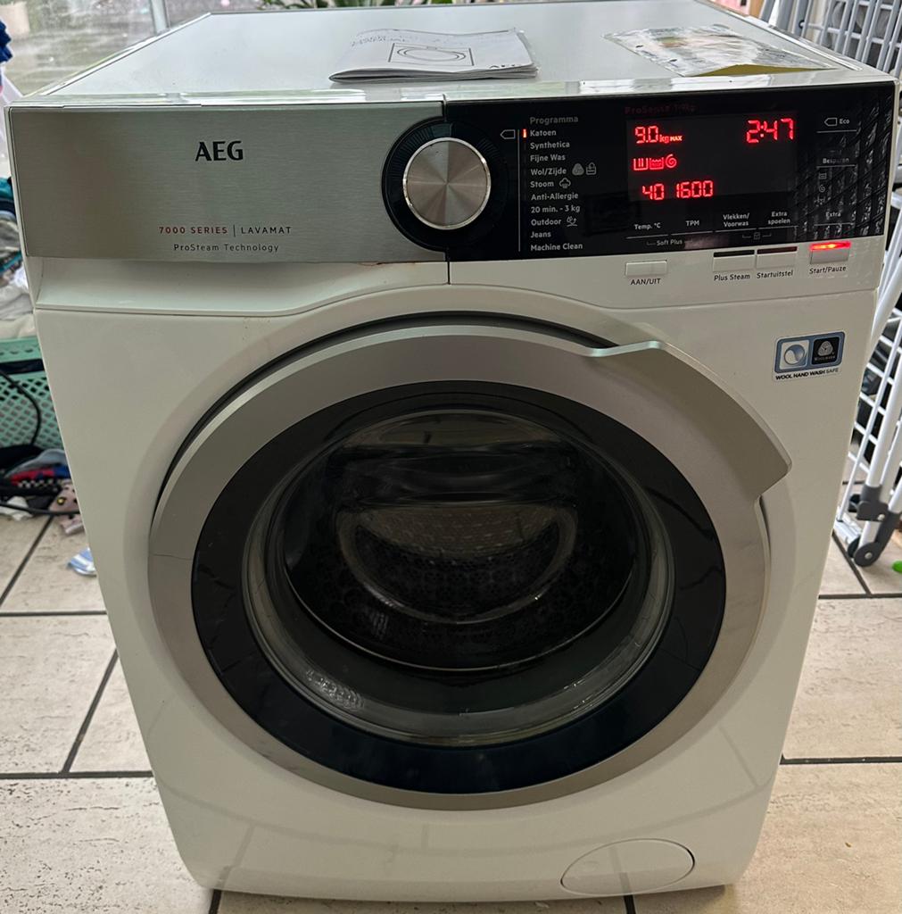 AEG 9KG XL 1600 toeren Luxe Model met stoom A+++, Elektronische apparatuur, Wasmachines, Ophalen, Minder dan 85 cm, 8 tot 10 kg