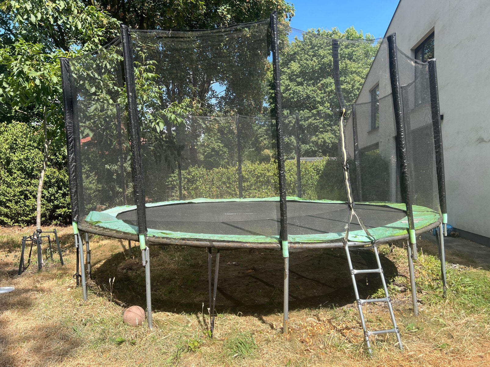 Trampoline, Enfants & Bébés, Jouets | Extérieur | Trampolines, Utilisé, Enlèvement