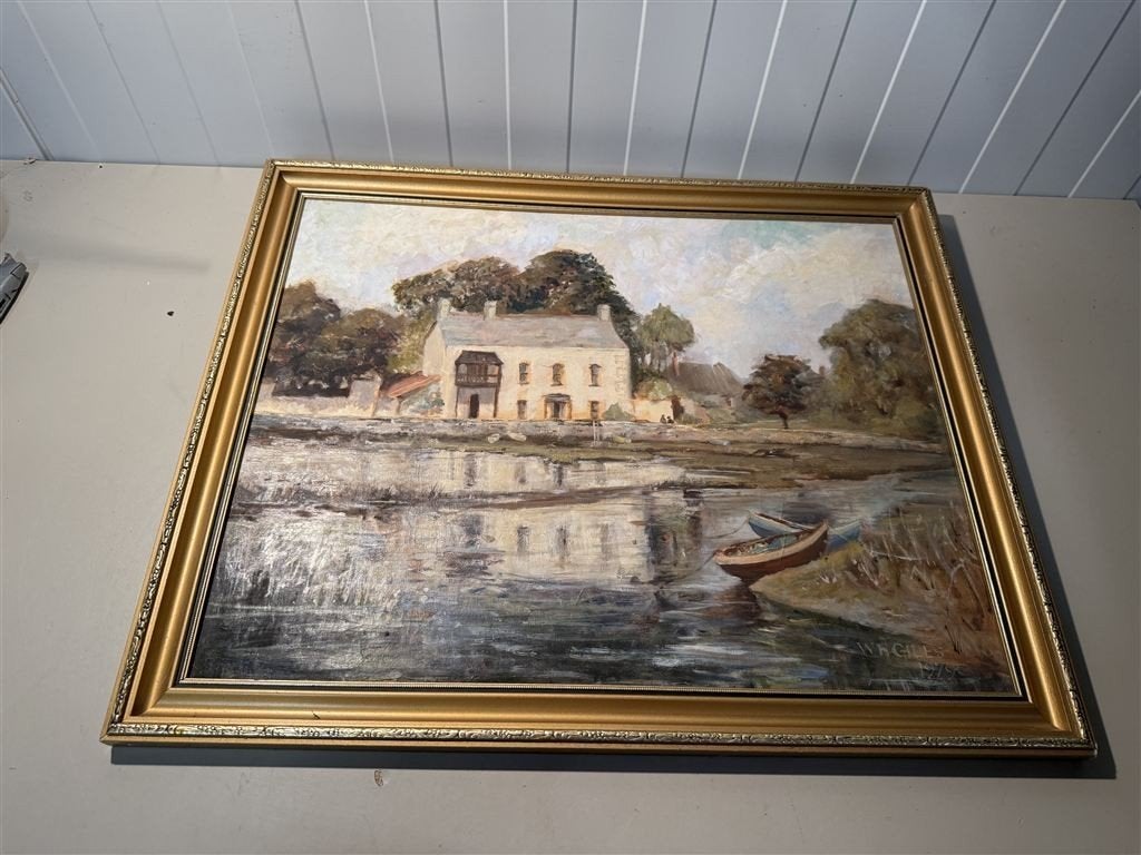 ingelijst schilderij van een huis aan een rivier -gesigneerd, Antiek en Kunst, Ophalen of Verzenden, Gesigneerd