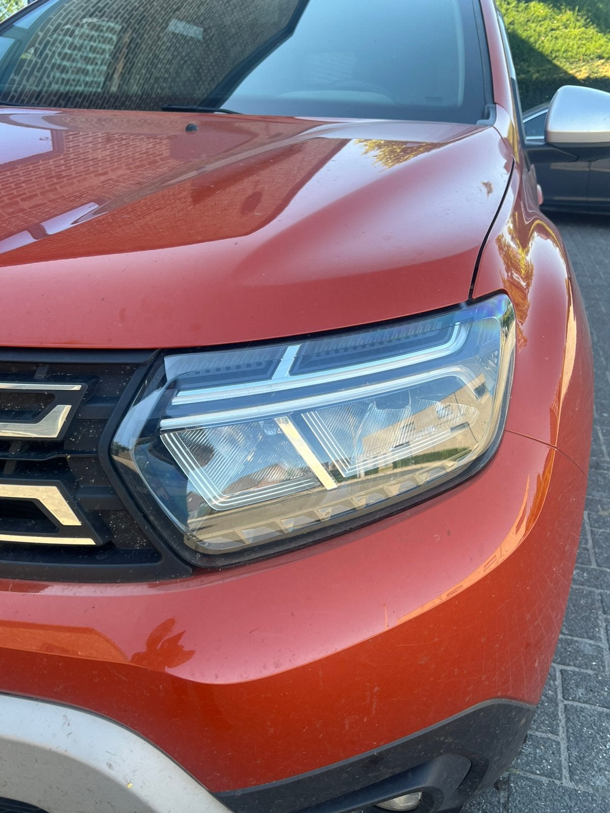 Gezocht; Koplamp Duster MK2 Led, Ophalen, Dacia