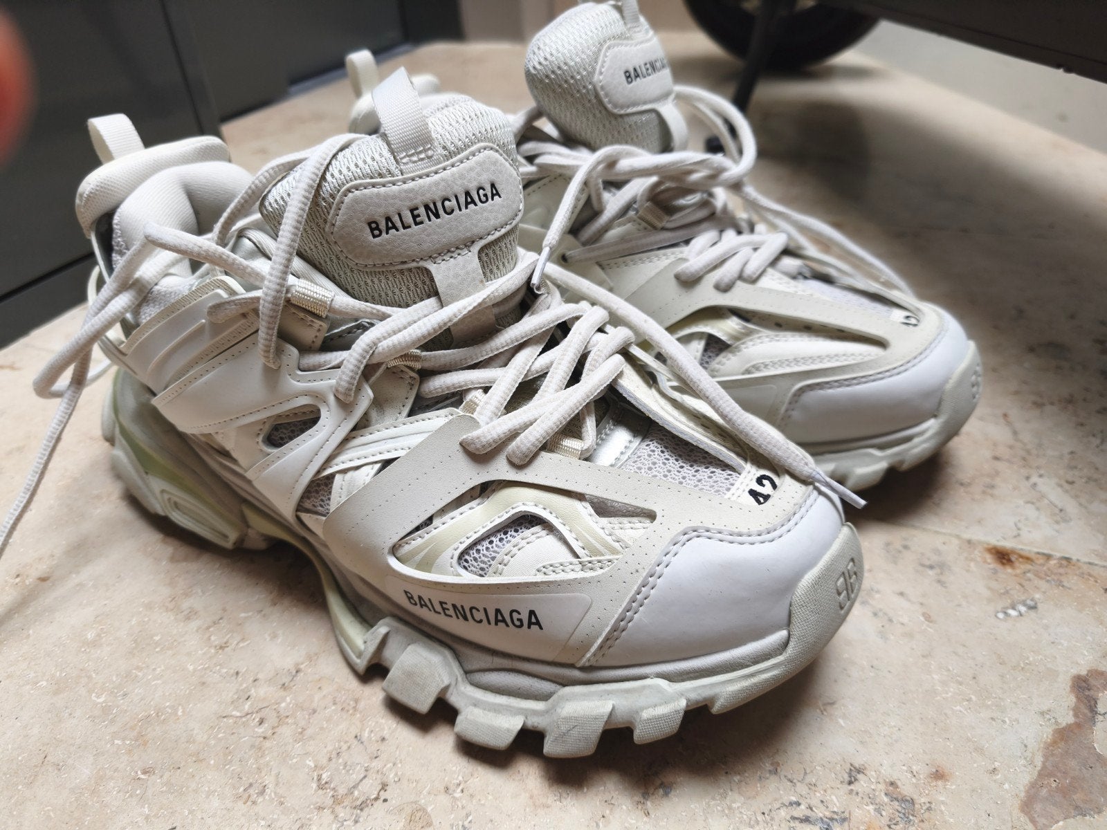 Track 42, Ophalen of Verzenden, Gebruikt, Schoenen