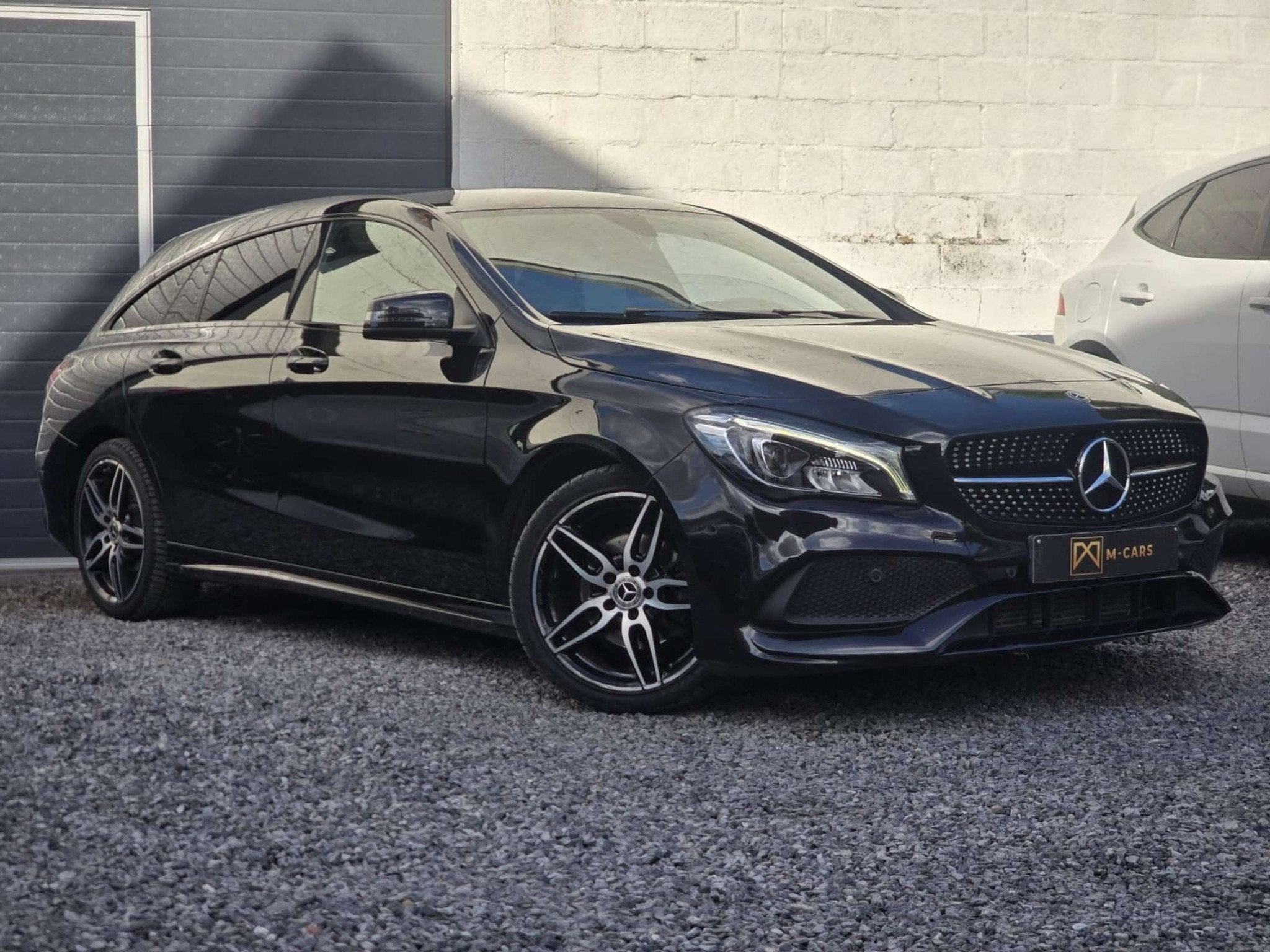 Mercedes-Benz CLA-Klasse 200 AMG * SHOOTING BREAK * EURO 6C, CLA, Lichtsensor, Gebruikt, 4 cilinders