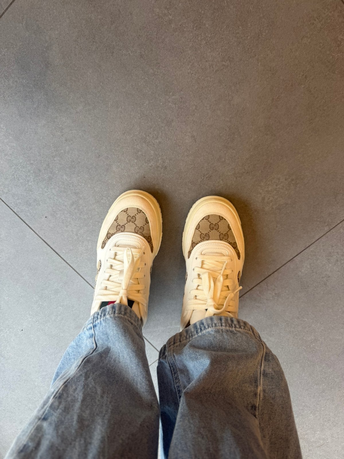 Gucci Sneakers met GG-motief en Webdetail, Ophalen of Verzenden, Zo goed als nieuw