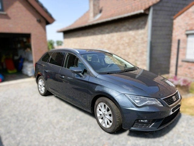 seat leon, Autos, Seat, Achat, Entretenue par le concessionnaire, Noir, 5 portes