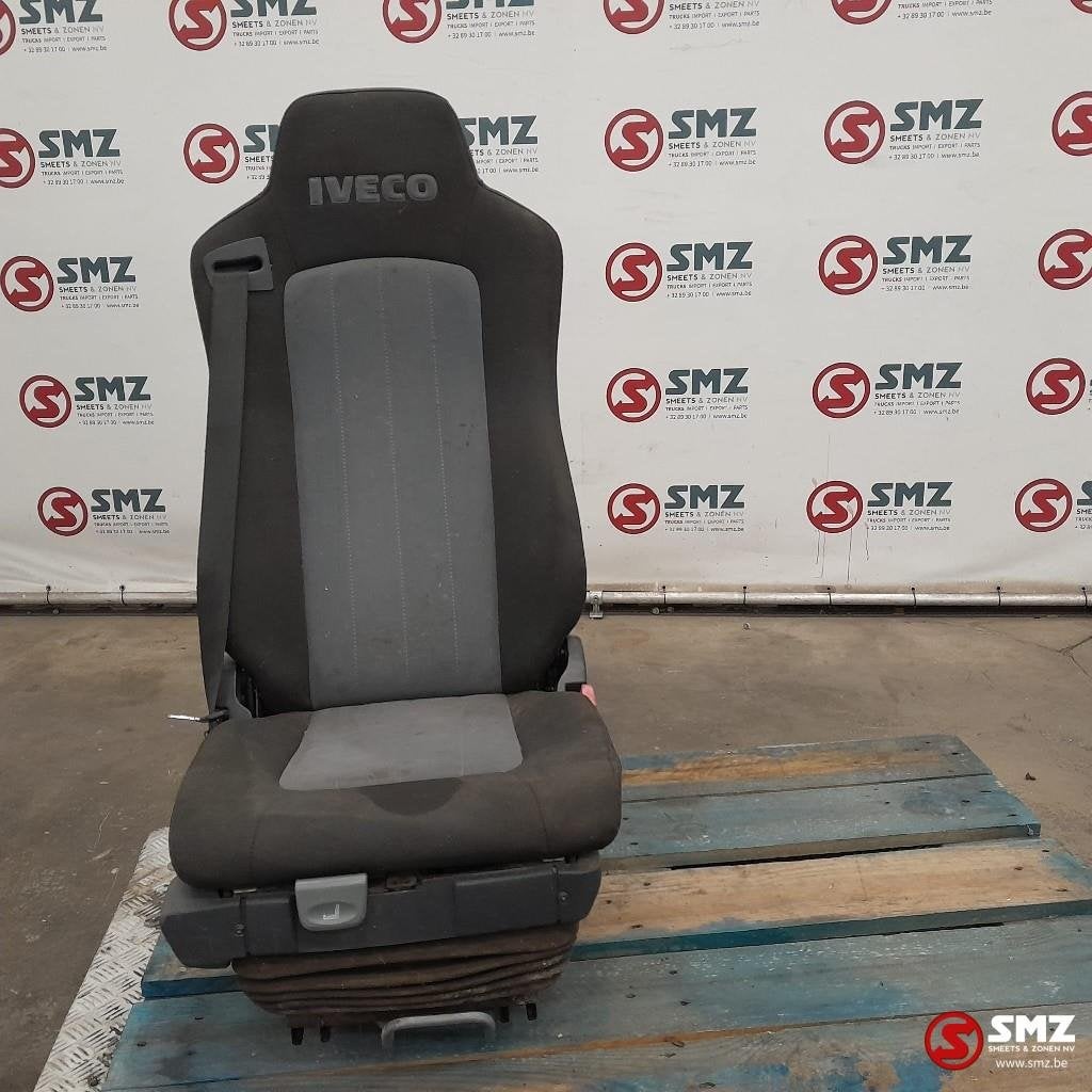 Occ siège passager Iveco, Autos : Pièces & Accessoires, Pièces camion, Iveco, Intérieur et Revêtement, Utilisé