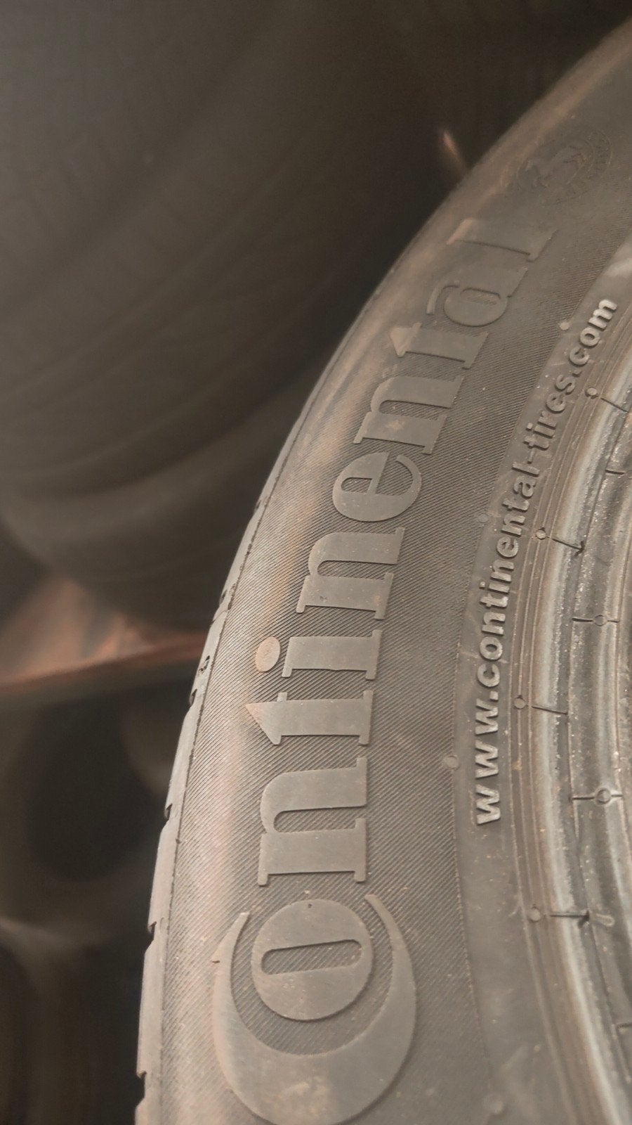 185/65r15 continental 35€ chacun avec montage et équilibrage, Enlèvement