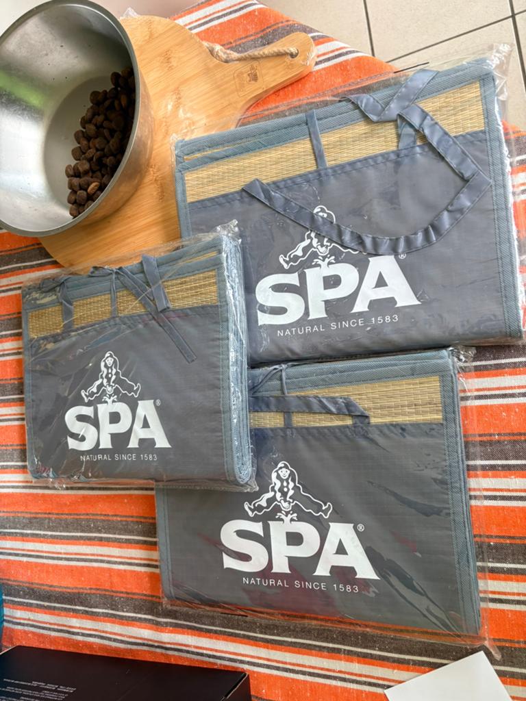 3 strandmatjes spa water, Ophalen