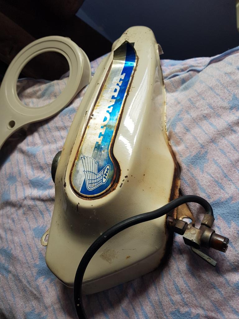 Tank Honda PC 50, Fietsen en Brommers, Ophalen, Tank