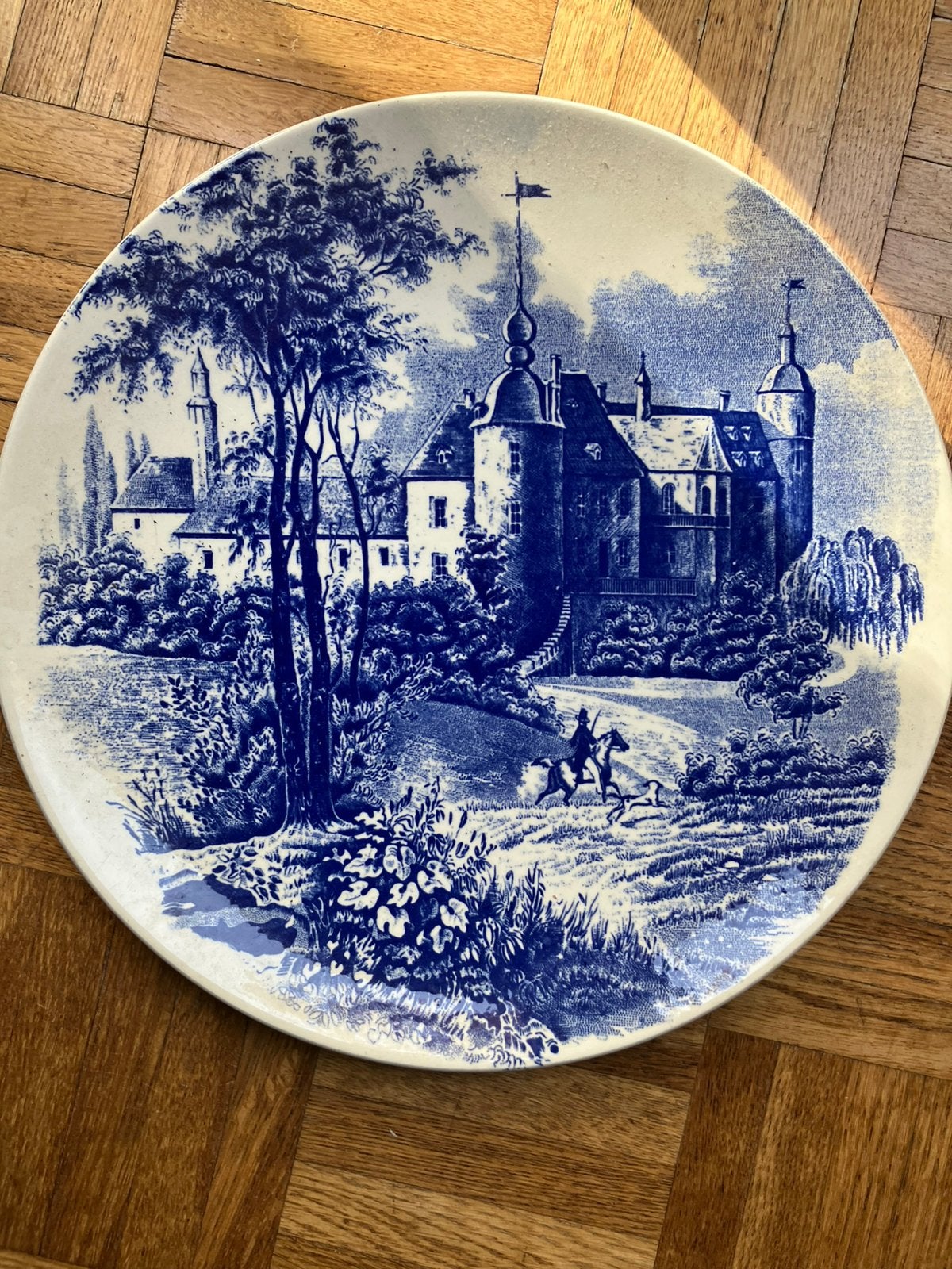 Bord/serveerschotel, Ophalen