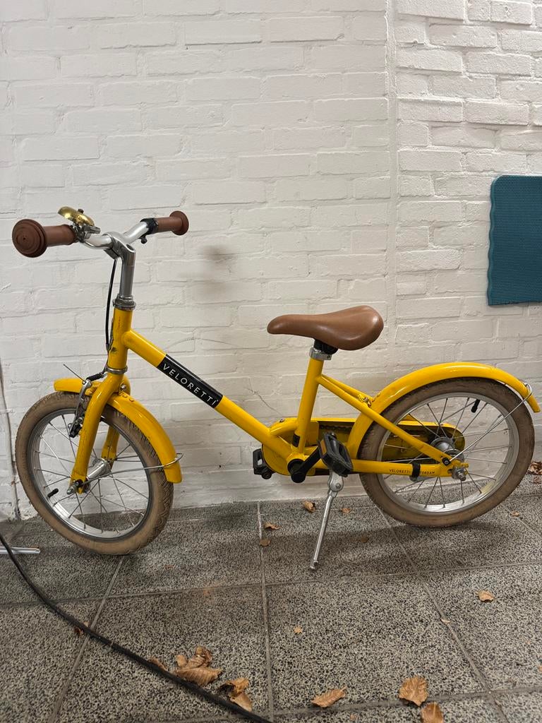 Veloretti kinderfiets maat 16, Fietsen en Brommers, Ophalen, Zo goed als nieuw