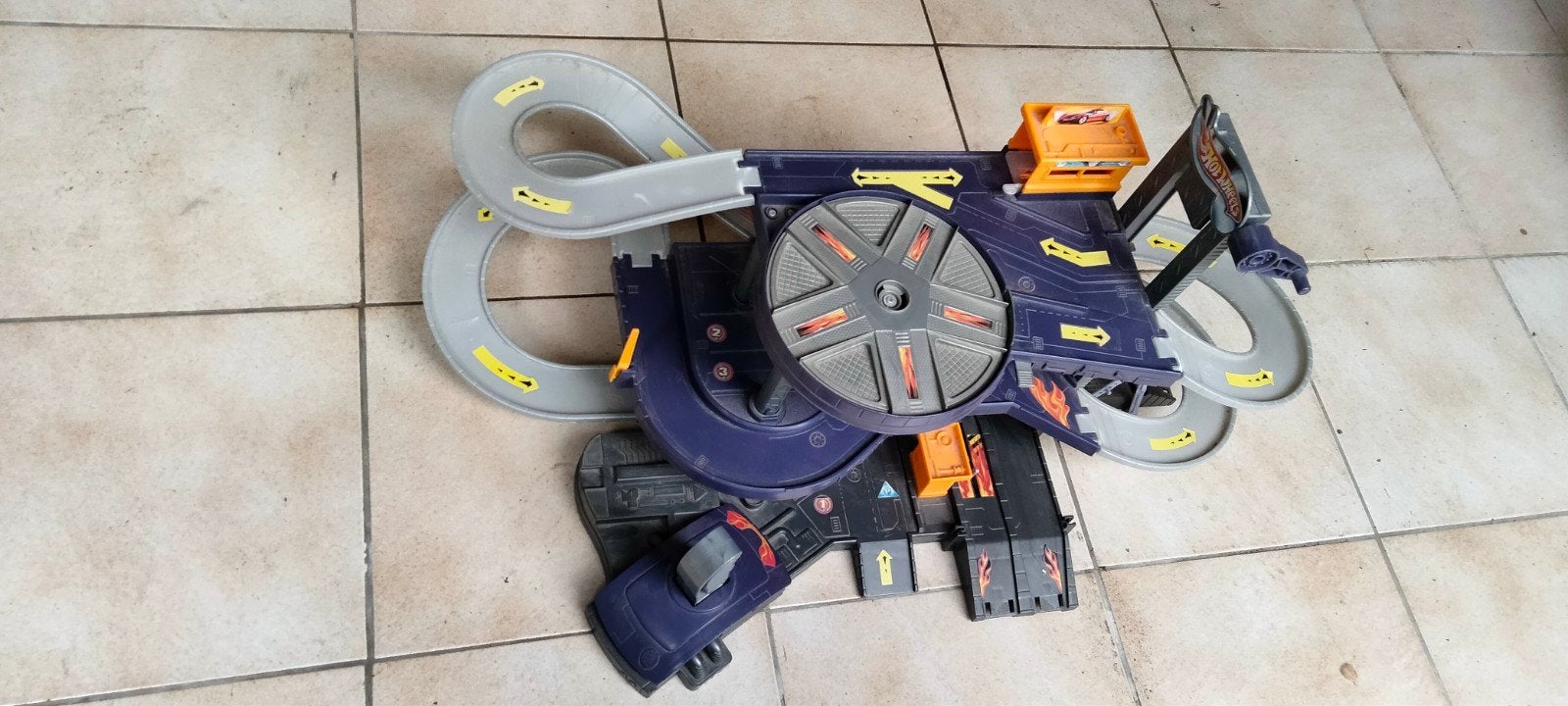 Hot Wheels garage, Ophalen, Gebruikt, Hot Wheels