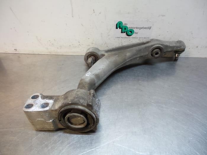 Bras de suspension avant droit d'un Alfa Romeo 159, -, 3 mois de garantie, Utilisé, Alfa Romeo