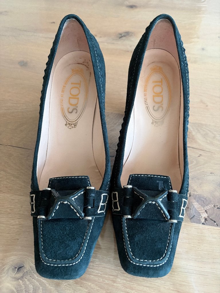 DONKERGROENE VELOURS PUMPS TOD'S, Enlèvement ou Envoi, Autres couleurs, Escarpins, Comme neuf