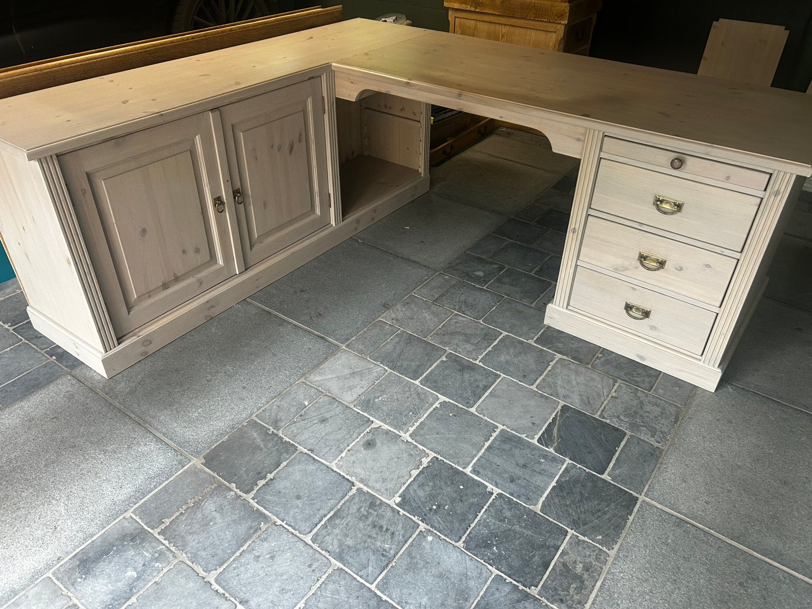 Houten bureau, Huis en Inrichting, Bureaus, Ophalen, Zo goed als nieuw
