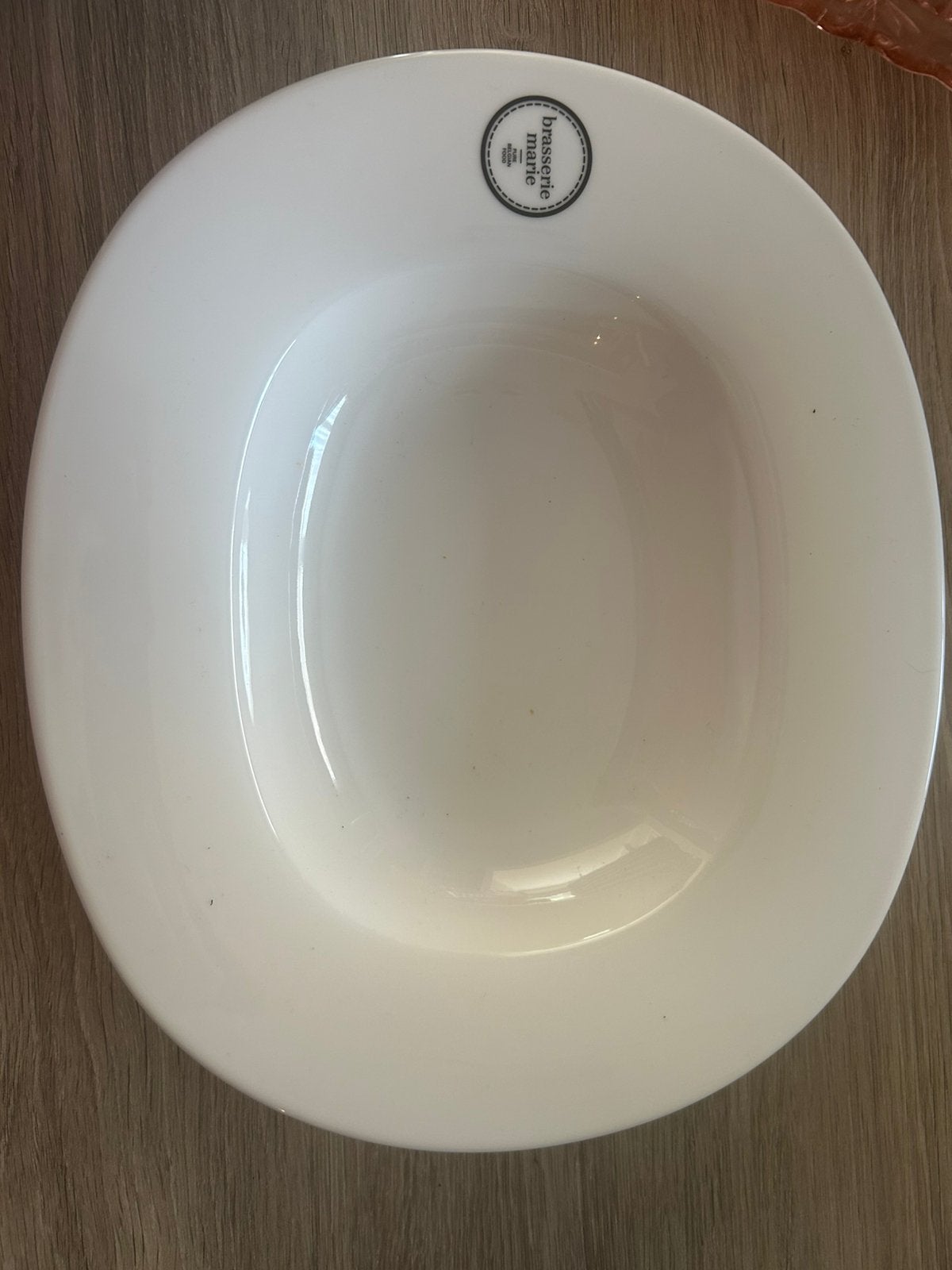9 borden Villeroy & Boch premium porselein ‘Brasserie marie’, Ophalen, Villeroy & Boch, Zo goed als nieuw, Bord(en)