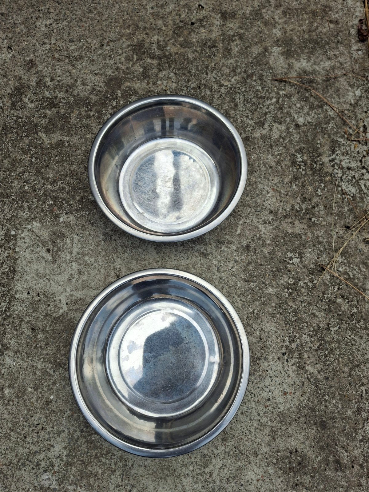 Drink en eetkom voor je hond, Dieren en Toebehoren, Ophalen