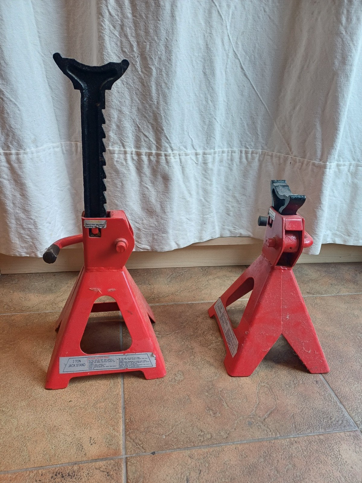 Kriksteun Assteun Jack stand - 2 stuks, Ophalen, Zo goed als nieuw
