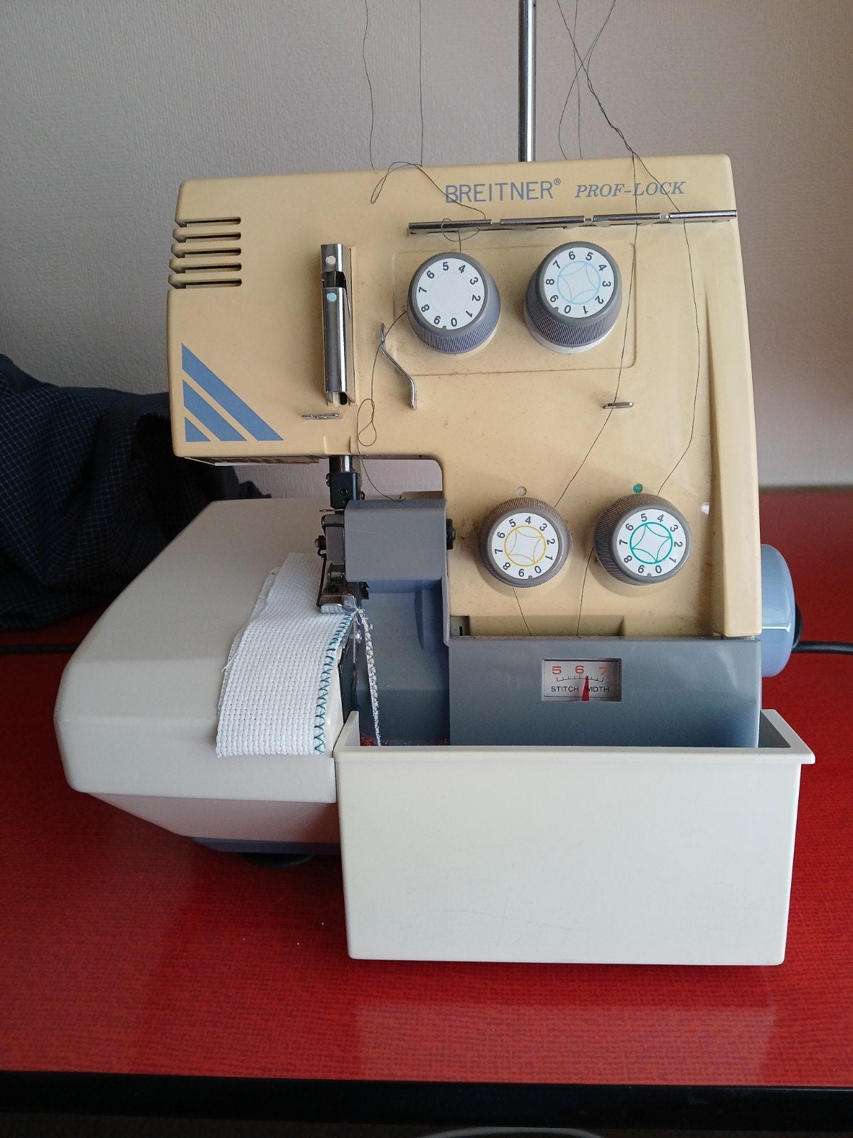 Overlock, Ophalen