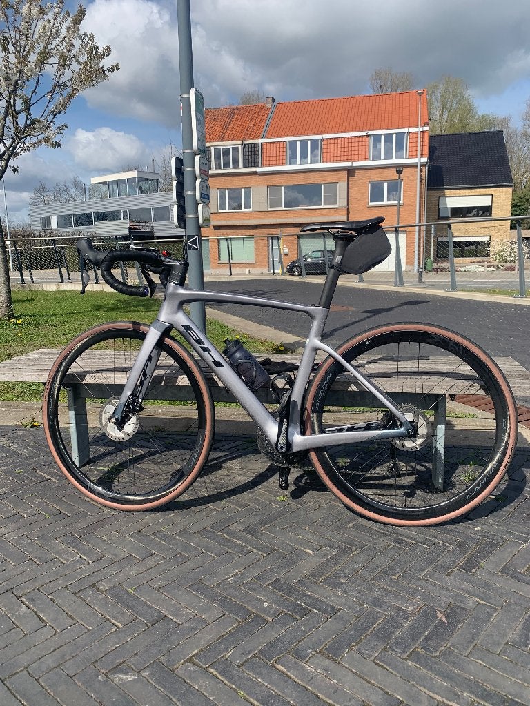 BH RS1 model 2022, Meer dan 20 versnellingen, Schijfrem, 53 tot 57 cm, Ophalen