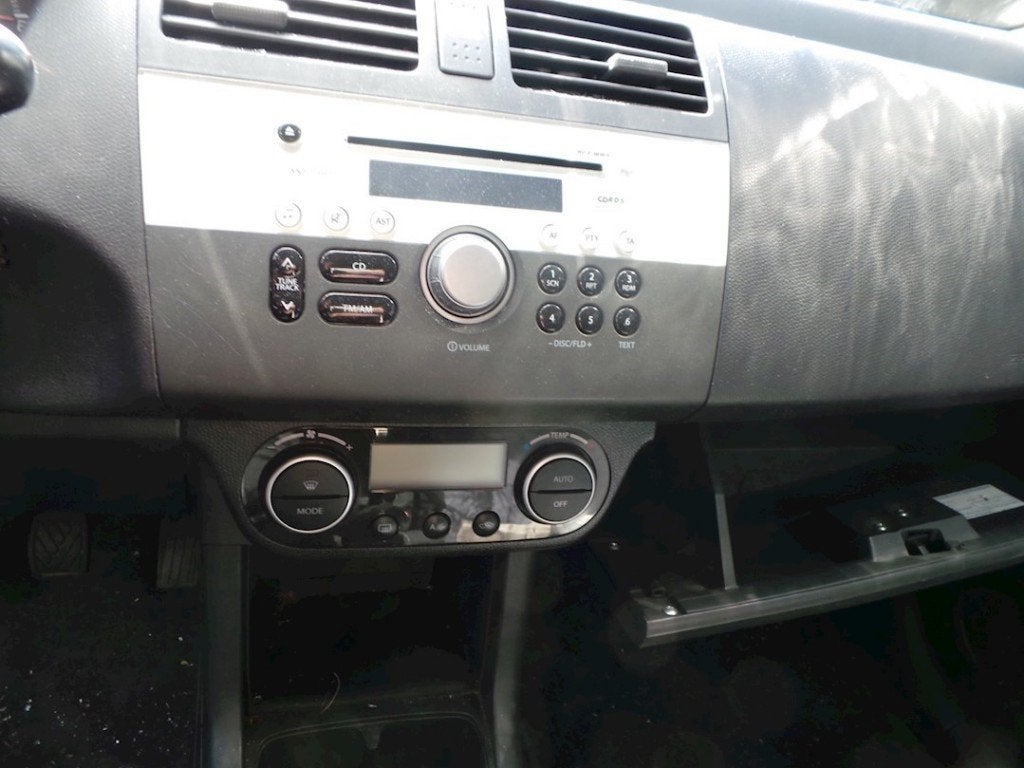 PANNEAU DE COMMANDE AIR CONDITIONNE (|3951062J40|1465704841|, Suzuki-Allee 7
64625  Bensheim, DE, Suzuki Deutschland GmbH, Kontakt@suzuki.de