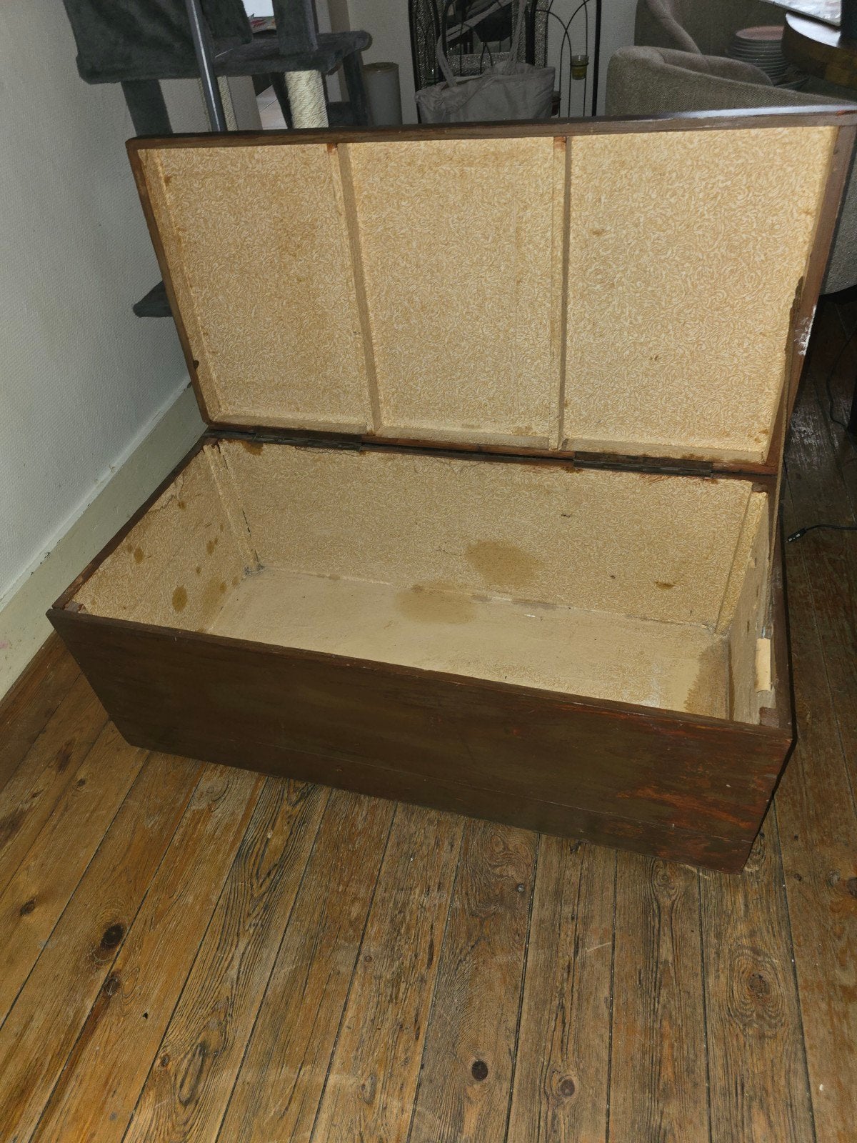 Grande Malle solide en bois