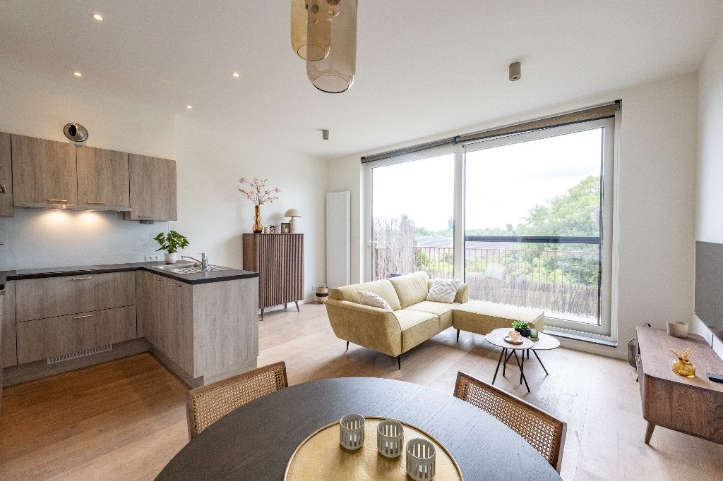 2-slpk appartement te koop in Hemiksem, Immo, Huizen en Appartementen te koop, 106 kWh/jaar, Tot 200 m², Antwerpen, 72 m²