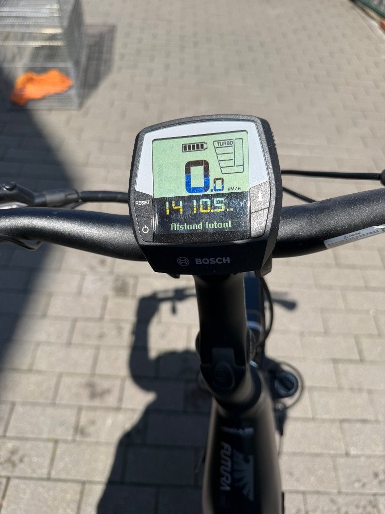 Elektrische Hercules fiets, Ophalen, Zo goed als nieuw, 50 km per accu of meer