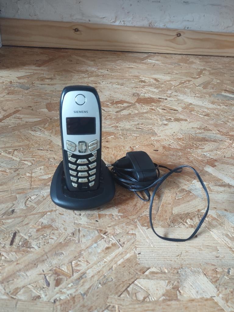 Siemens Gigaset C45 draadloze telefoon met basis, Telecommunicatie, Vaste telefoons | Handsets en Draadloos, Zo goed als nieuw