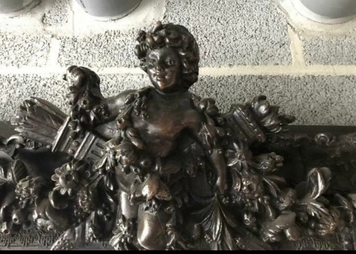 Magnifique miroir baroque, Enlèvement