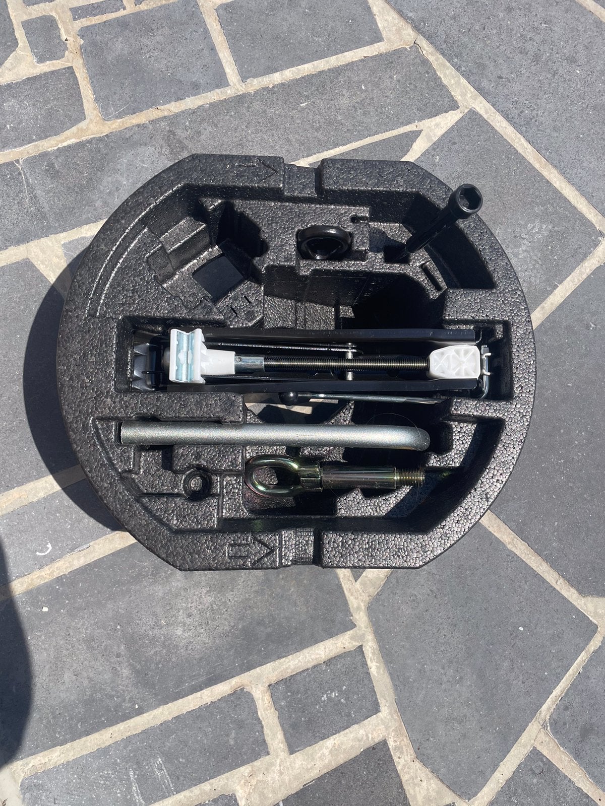 Kit pour roue de secours, Enlèvement, Comme neuf
