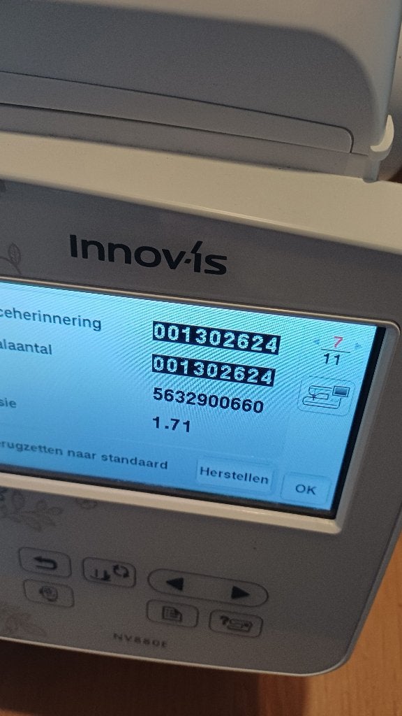 Brother NV880E Borduurmachine, Ophalen, Gebruikt