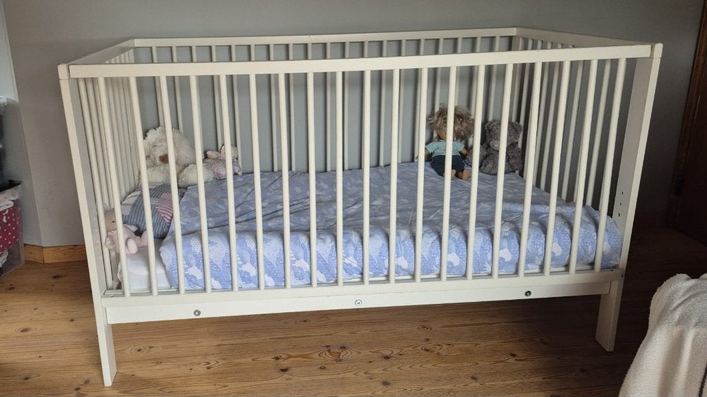 babybedje, Ophalen, Zo goed als nieuw, Ledikant