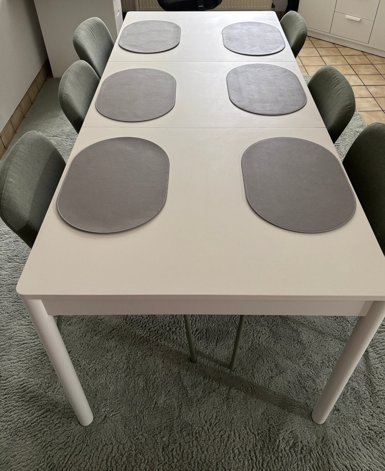 Eettafel, Enlèvement, Comme neuf