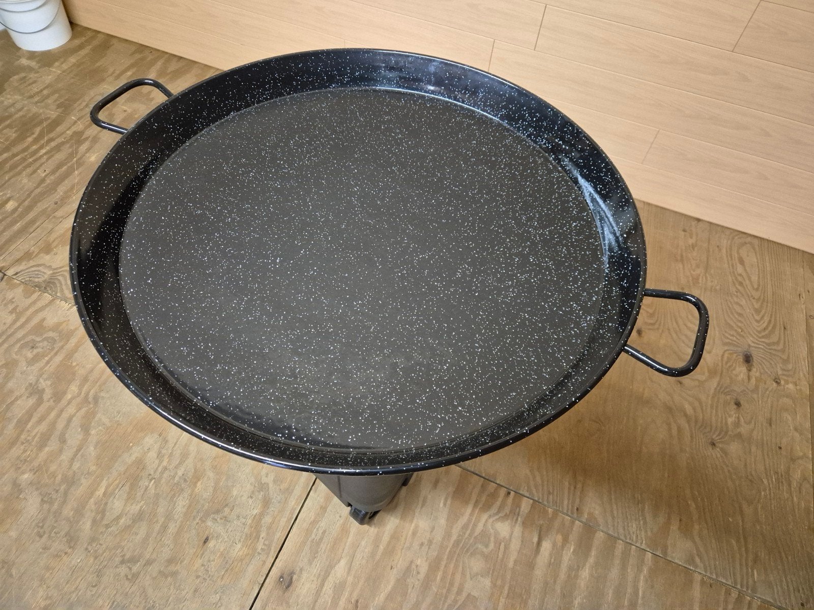 paella pan dia. 80cm, Huis en Inrichting, Ophalen, Nieuw