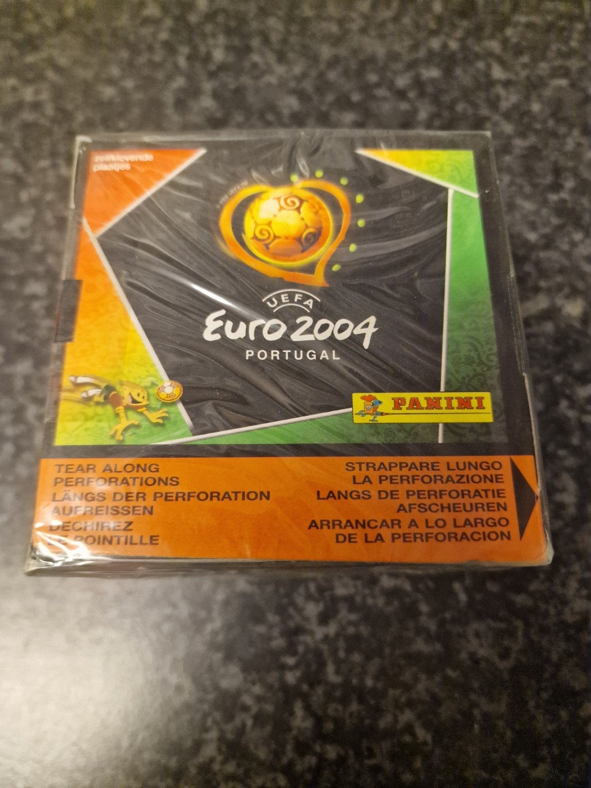 Panini Euro 2004 BOITE SCÉLLÉ, Enlèvement ou Envoi