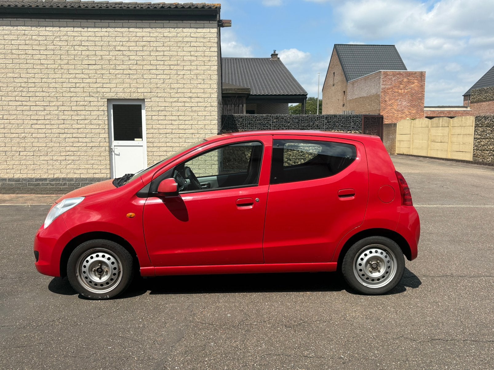 Suzuki Alto 1.0 Benzine – 2010 – 137.170 km – €2.750, Auto's, Suzuki, Euro 5, 50 kW, 996 cc, Bedrijf