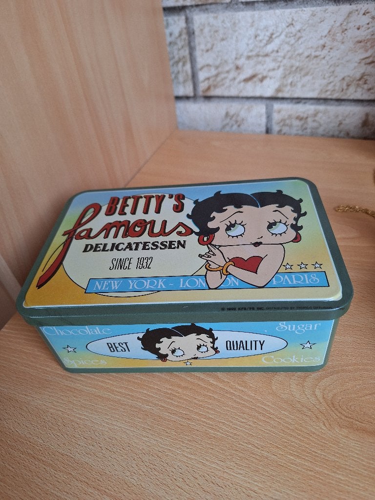 Betty Boop Boîte a chocolat "Betty's famous" 1992, Enlèvement ou Envoi, Neuf, Humain