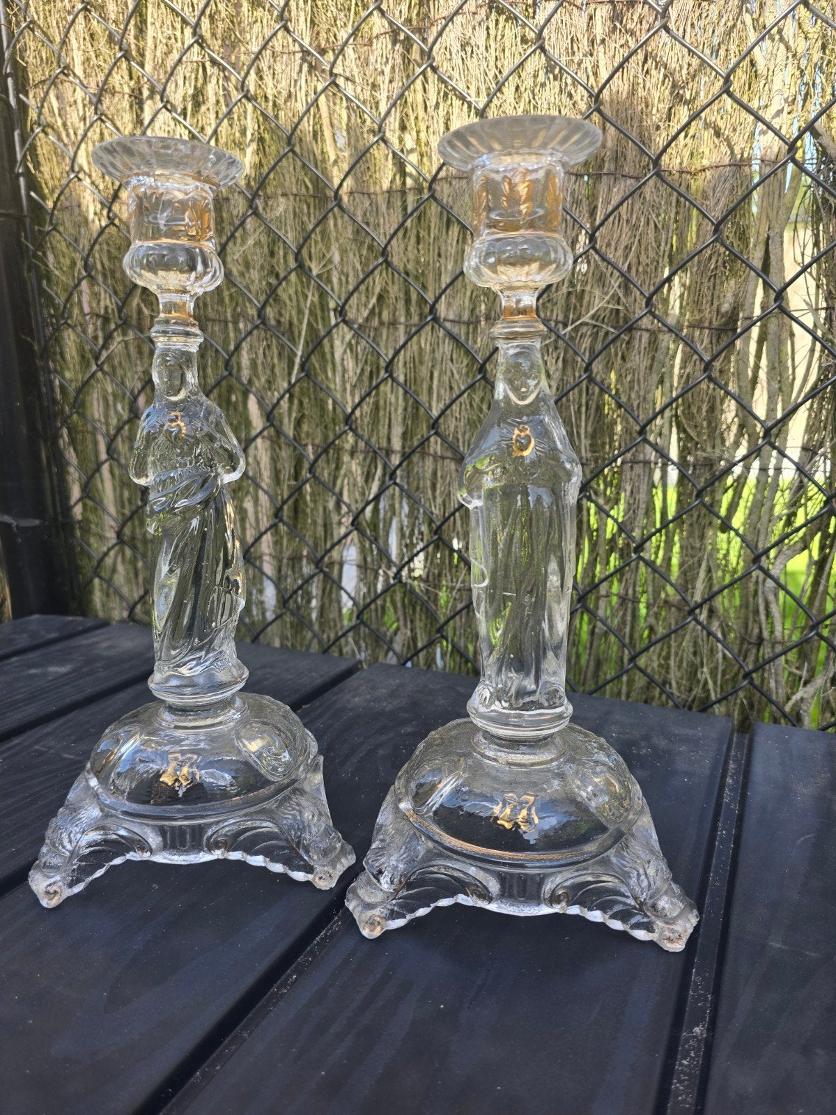 2 glazen kandelaars - mariaafbeelding, Antiek en Kunst, Ophalen, Glas