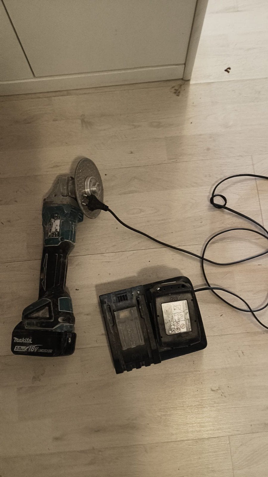 makita slijpschijf op batterij, Ophalen, Gebruikt, Haakse handslijpmachine