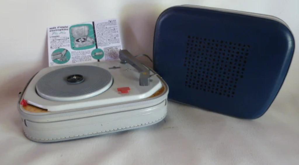 Platendraaier Teppaz Pic - Nic 1967, Antiquités & Art, Antiquités | TV & Hi-Fi, Enlèvement ou Envoi