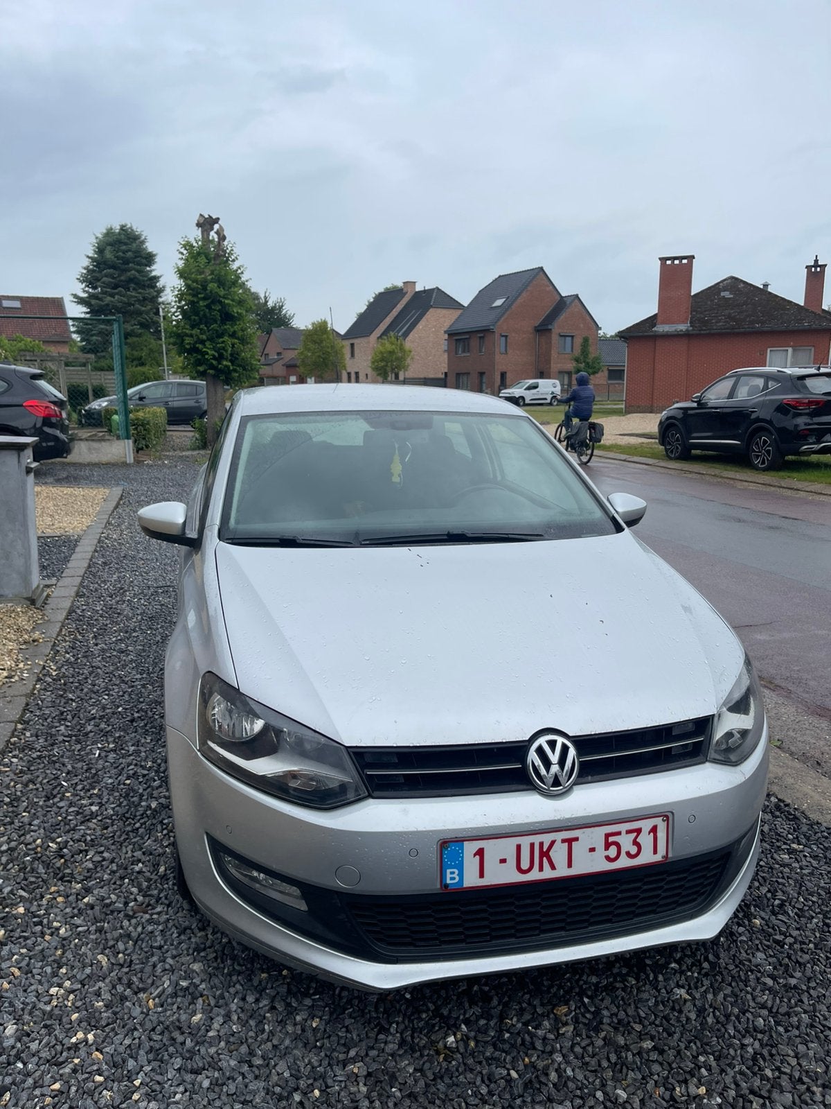 Volkswagen polo 1.6 diesel, Auto's, Euro 5, Stof, Zwart, Particulier