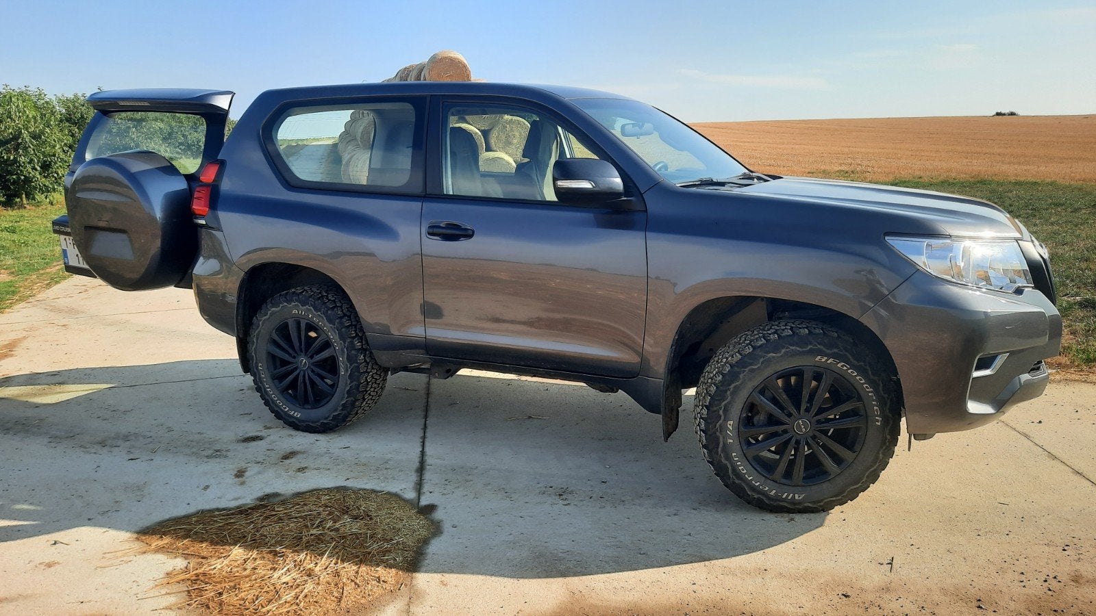 Toyota landcruiser, Stof, 4 cilinders, 3000 kg, 2100 kg